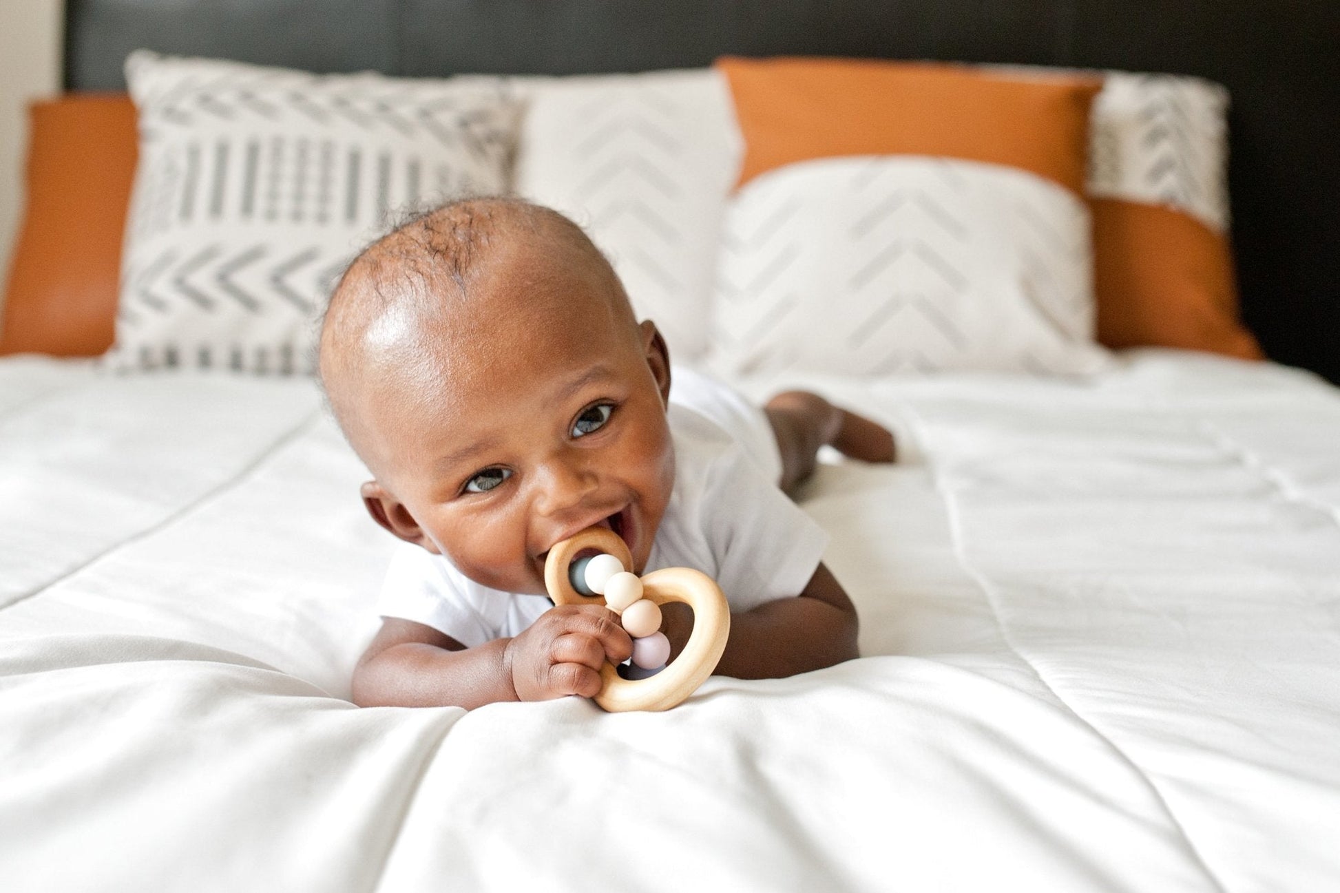 Saturn Ring Wooden Baby Teether Bannor Toys