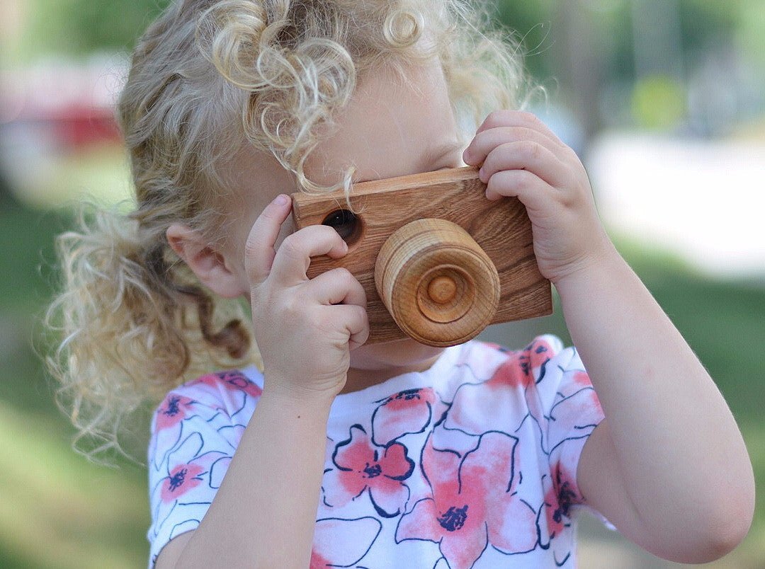 Wooden Toy Camera Bannor Toys